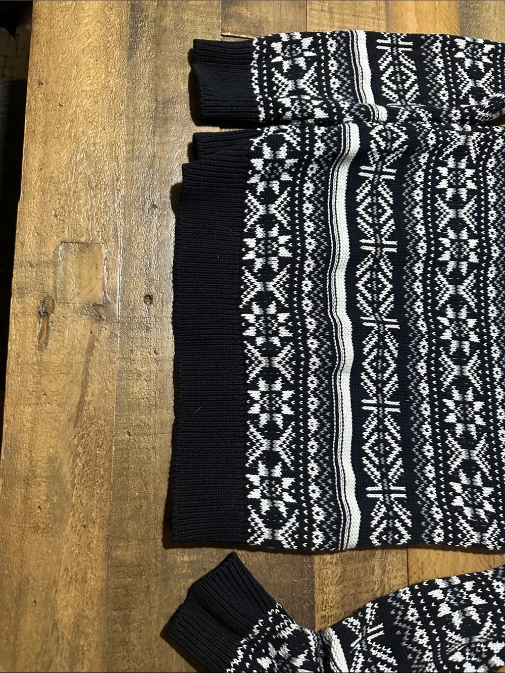 Black & White Fair Isle Hooded Sweater Size XL ( 12)